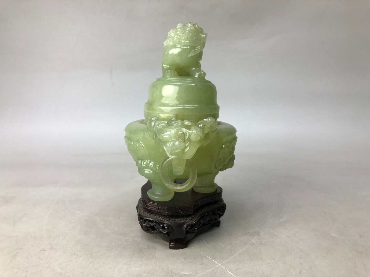 Y8231 KOURO Jade wooden stand China antique fragrance incense burner aroma