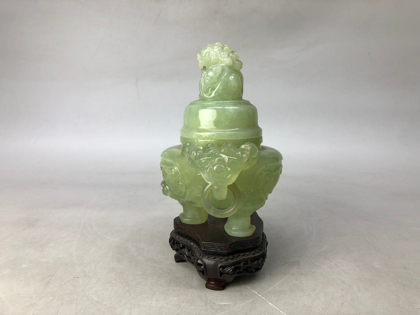 Y8231 KOURO Jade wooden stand China antique fragrance incense burner aroma