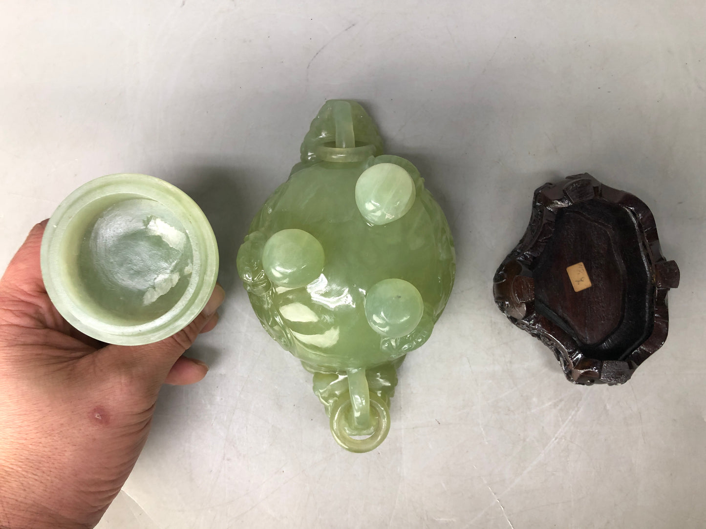 Y8231 KOURO Jade wooden stand China antique fragrance incense burner aroma