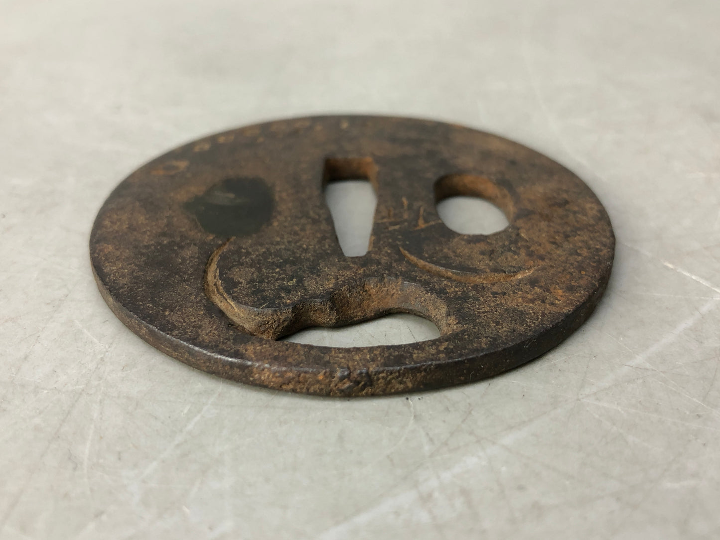 Y8307 TSUBA Iron sword guard signed Japan samurai katana koshirae edo bushi