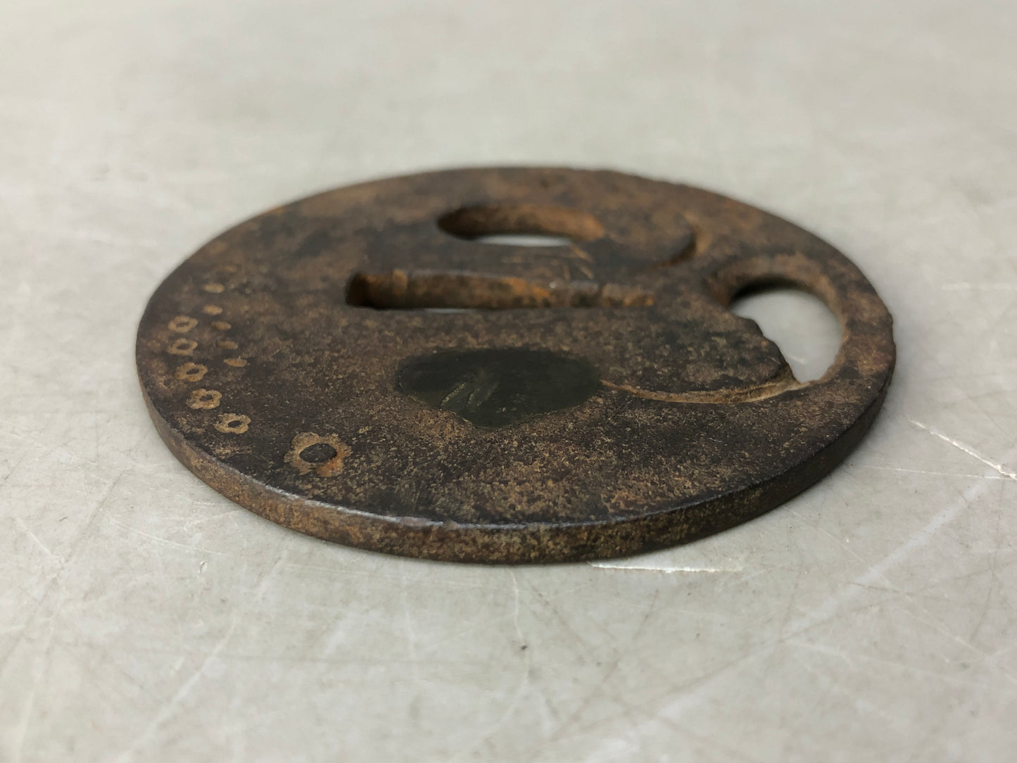Y8307 TSUBA Iron sword guard signed Japan samurai katana koshirae edo bushi