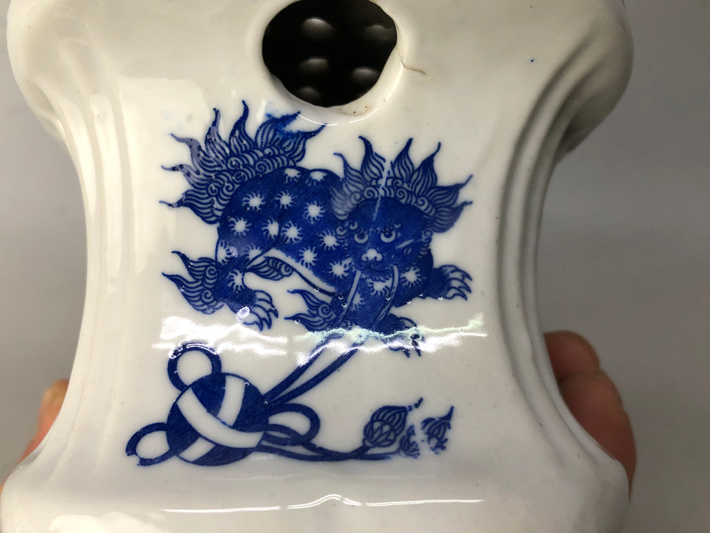 Y8308 PILLOW Underglaze blue signed Japan antique vintage bedroom bedding