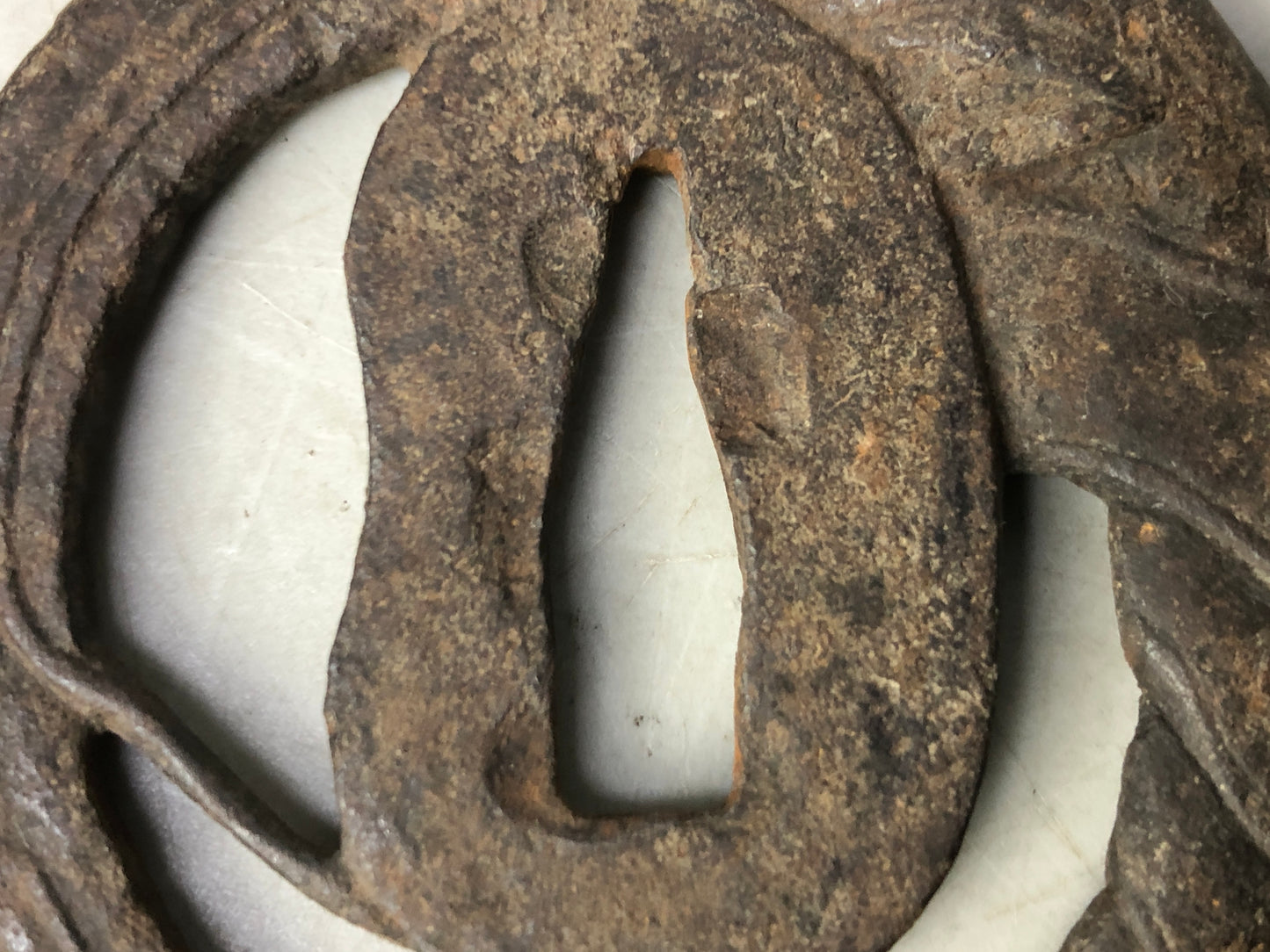 Y8312 TSUBA Iron sword guard Shrimp inlay Japan samurai katana koshirae edo