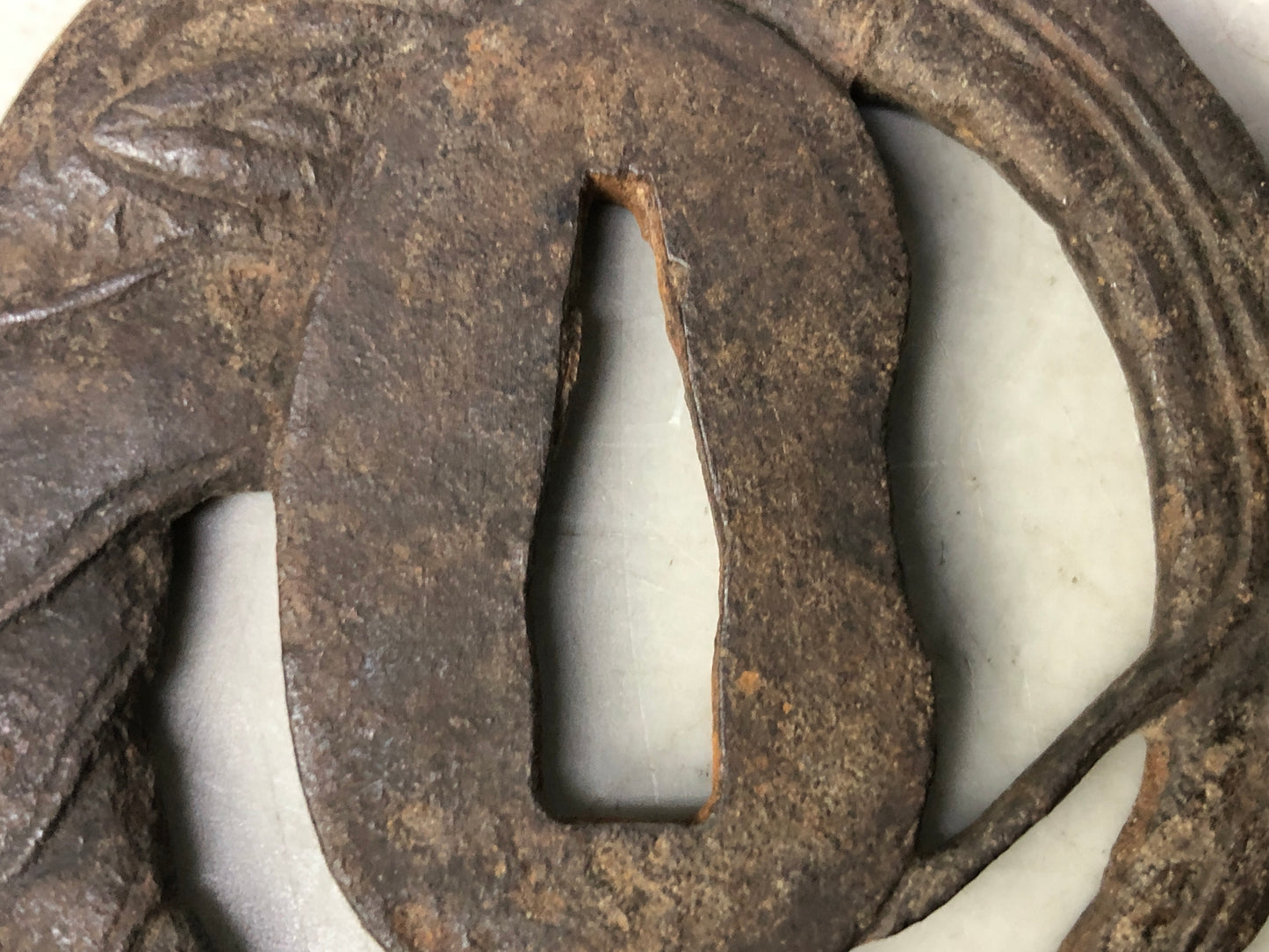 Y8312 TSUBA Iron sword guard Shrimp inlay Japan samurai katana koshirae edo
