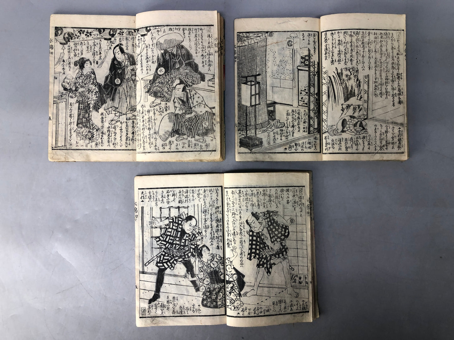 Y8319 BOOK 3 Japanese illustrated story books set Kunimasa Ezoushi Japan antique