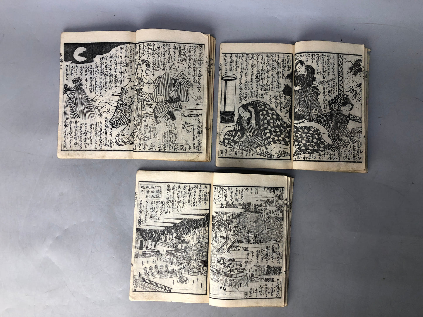 Y8324 BOOK 3 Japanese illustrated story books set Kunimasa Ezoushi Japan antique
