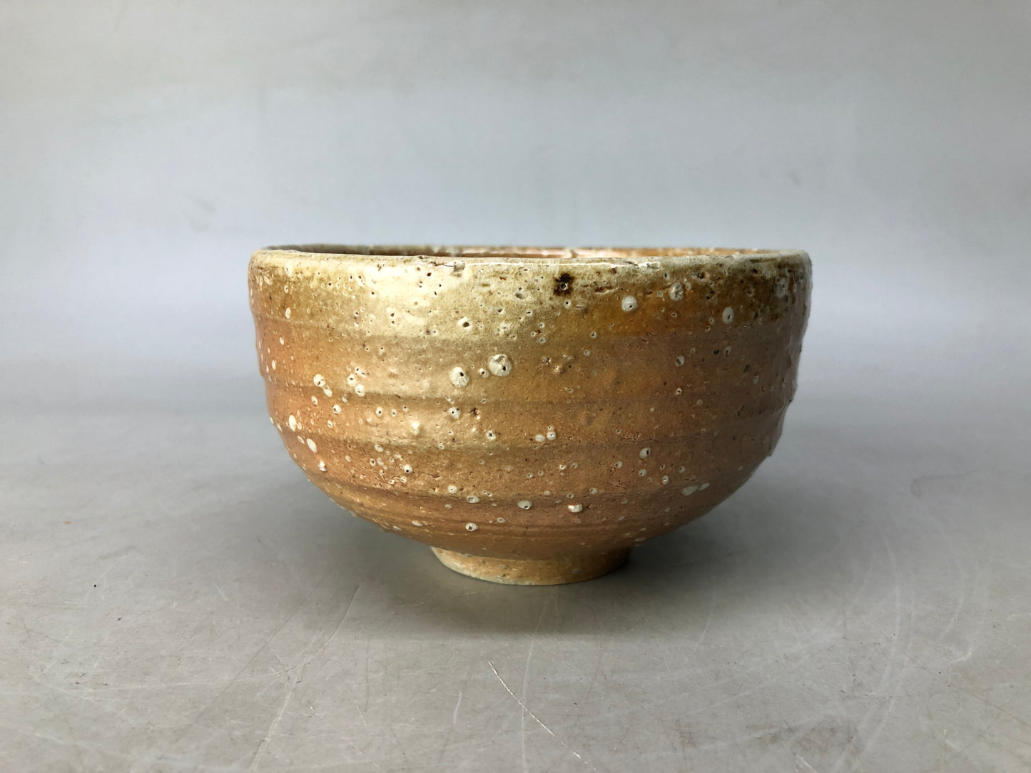 Y8340 CHAWAN Shigaraki-ware bowl signed box Japan antique tea ceremony pottery