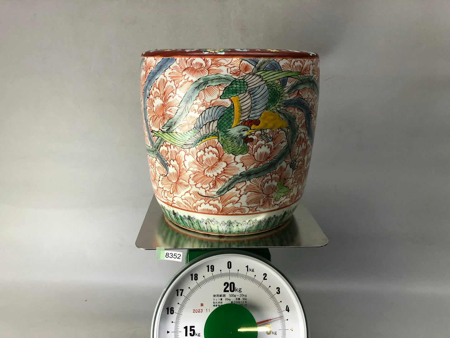 Y8352 HIBACHI Imari-ware brazier color picture Phoenix Japan antique heating