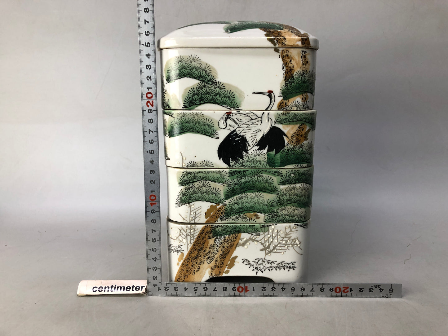 Y8386 BOX Seto-ware 4-tiered container Crane Pine signed Japan antique storage