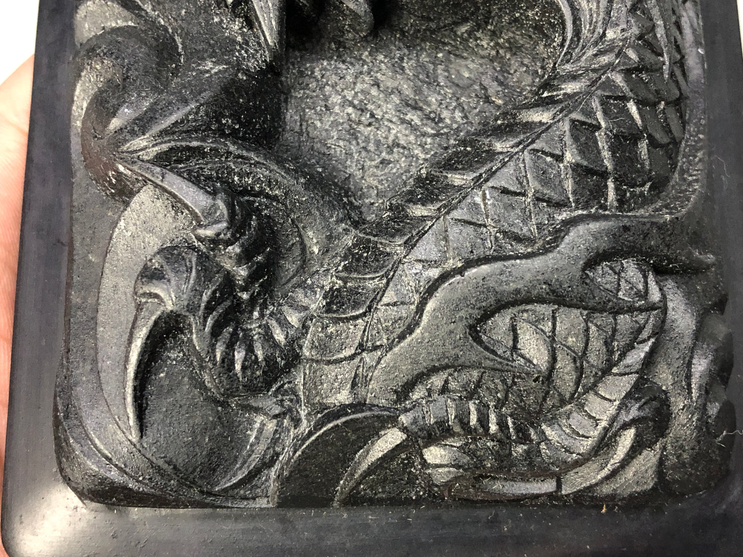Y8400 SUZURI Inkstone Dragon pattern stationery calligraphy Japan antique Shodo