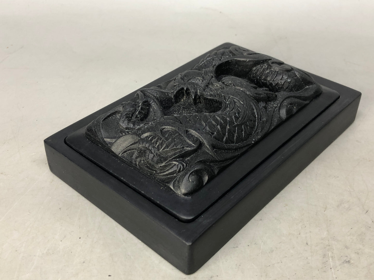 Y8400 SUZURI Inkstone Dragon pattern stationery calligraphy Japan antique Shodo