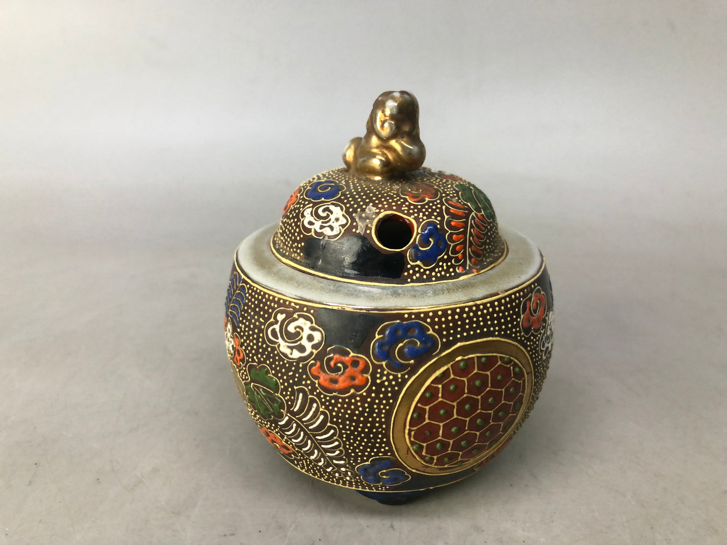 Y8420 KOURO Kutani-ware color picture signed Japan antique fragrance aroma