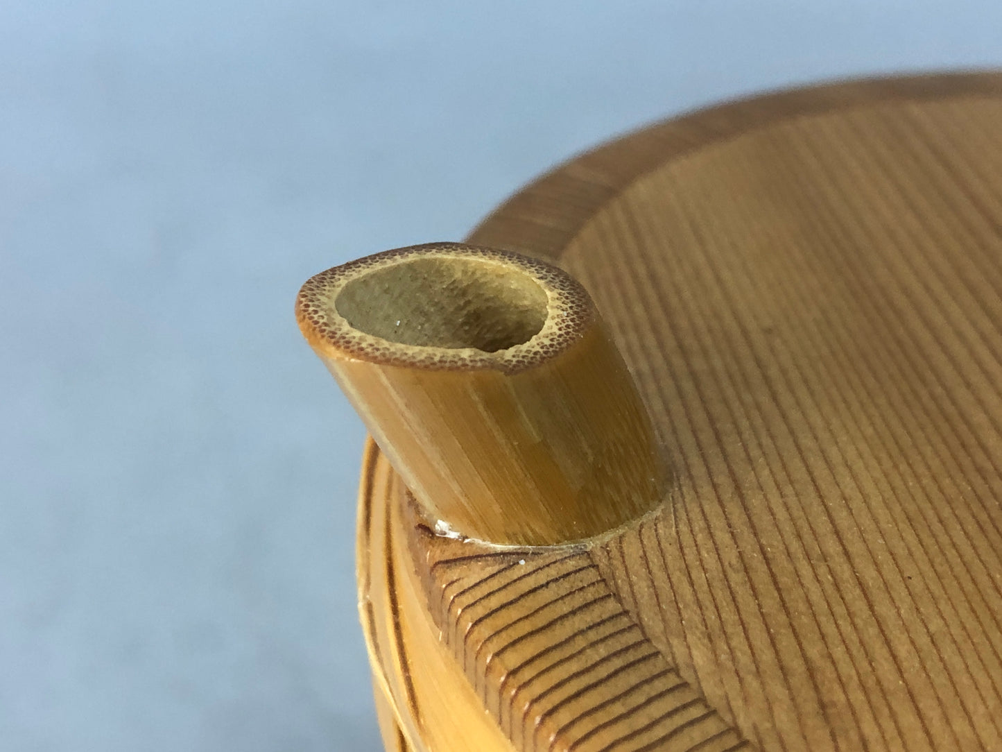 Y8423 CRUET Barrel-shaped Soy sauce dispenser wooden Magewappa Japan antique