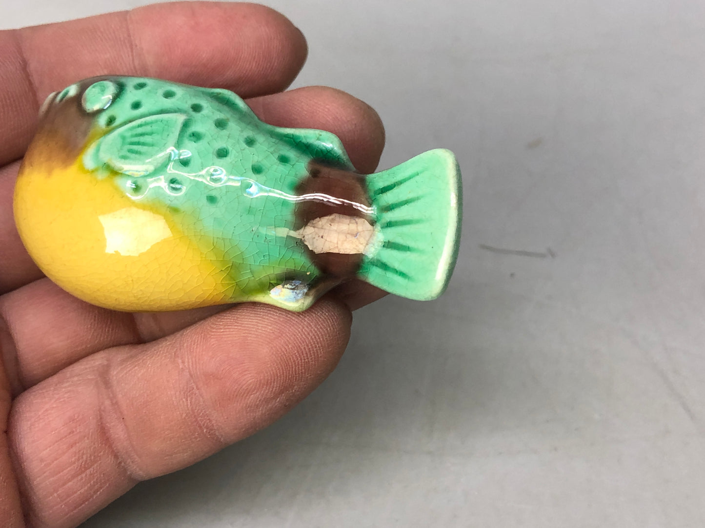 Y8445 OKIMONO Chopstick rest Puffer fish signed box China antique collectible