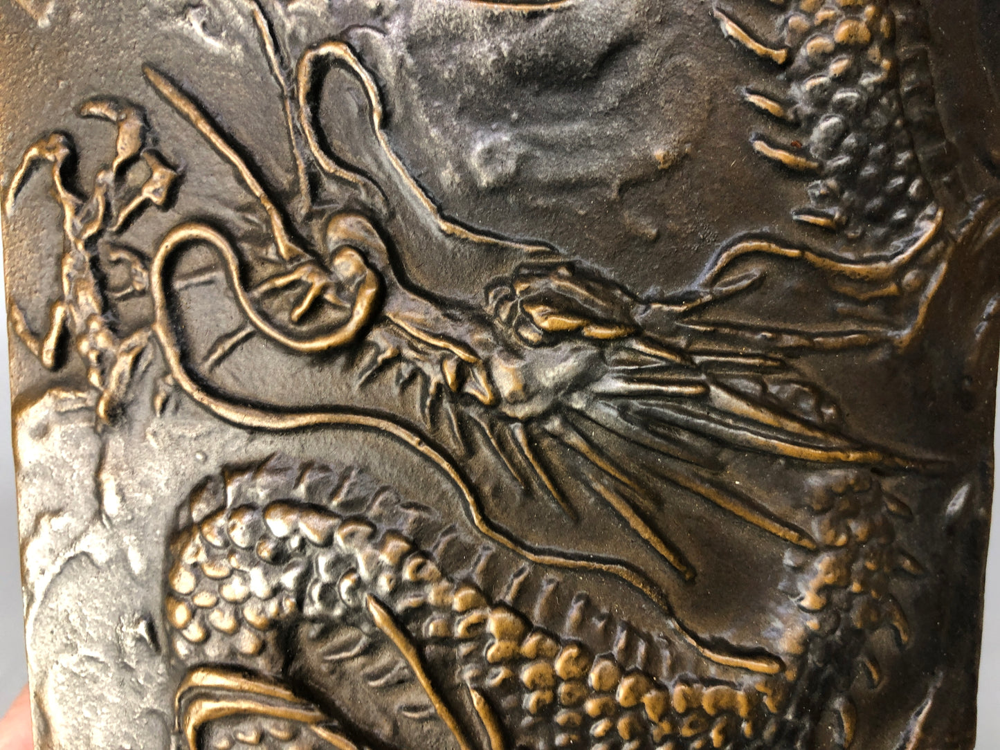 Y8468 BOX metal case Dragon pattern signed box Japan antique storage interior