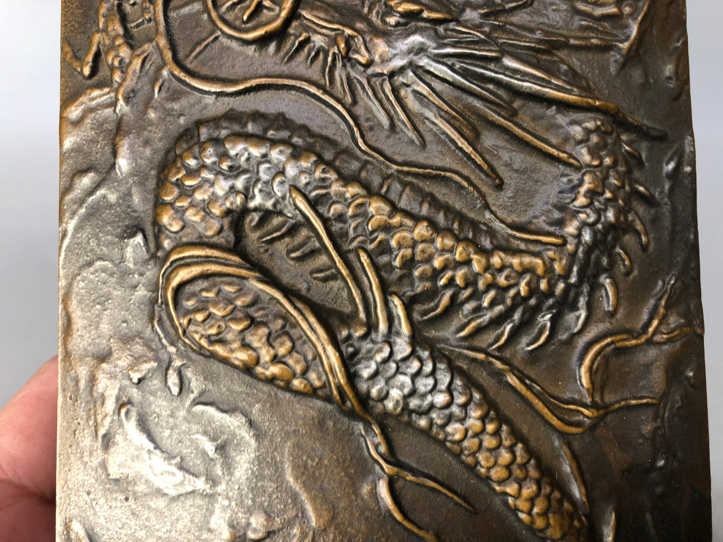 Y8468 BOX metal case Dragon pattern signed box Japan antique storage interior