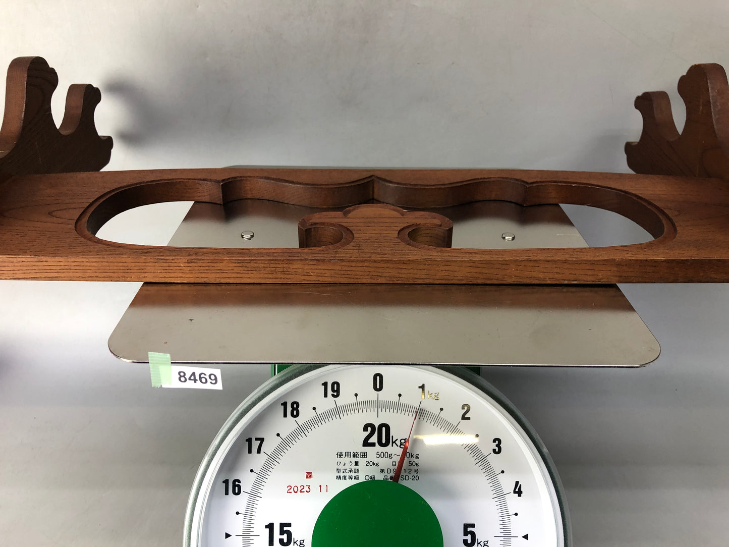 Y8469 OKIMONO wooden sword rack zelkova Japan antique interior shelf holder