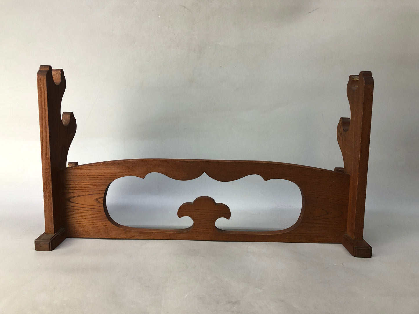 Y8469 OKIMONO wooden sword rack zelkova Japan antique interior shelf holder