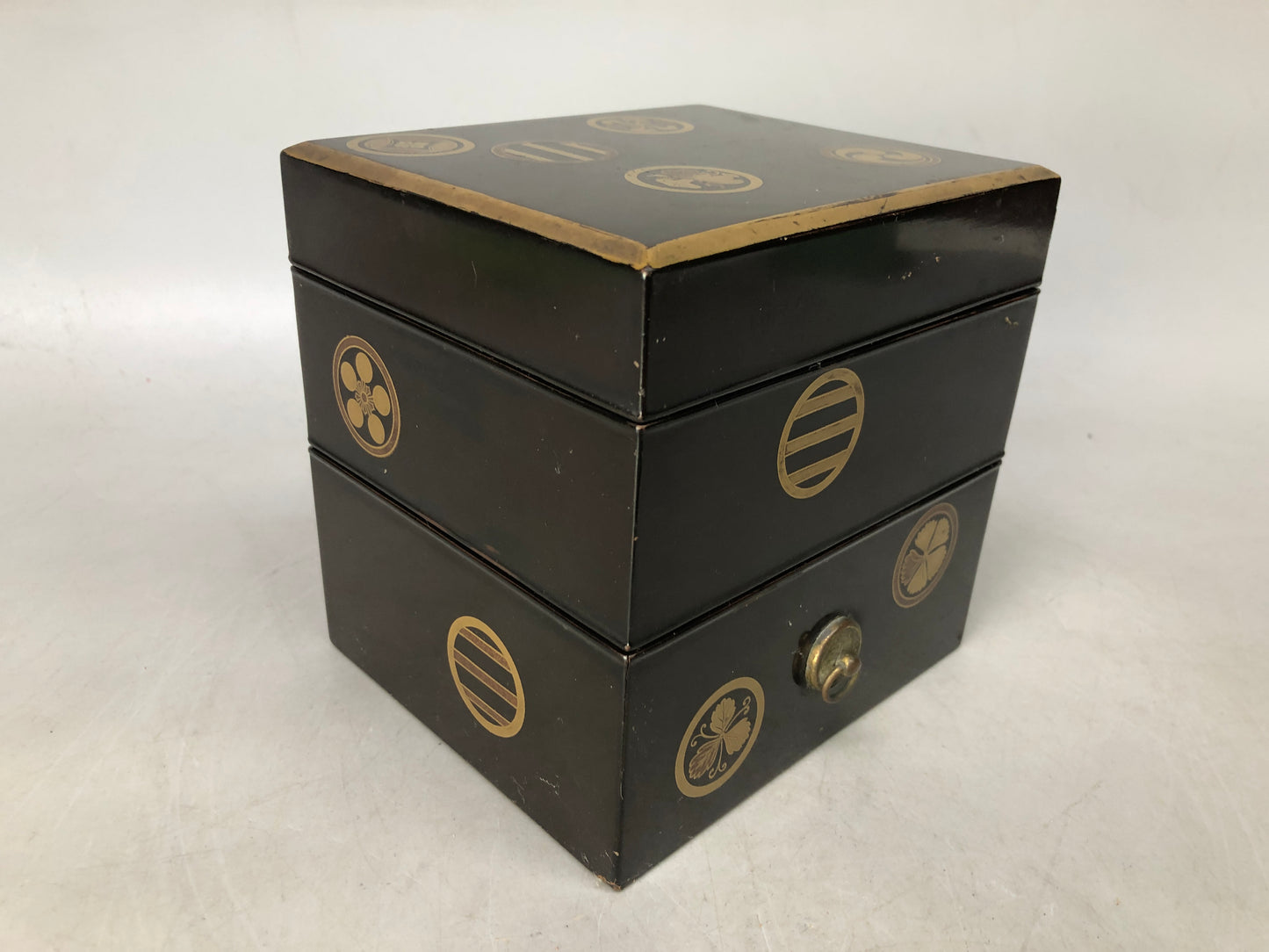 Y8484 BOX Makie small two-tiered incense case container Japan antique storage