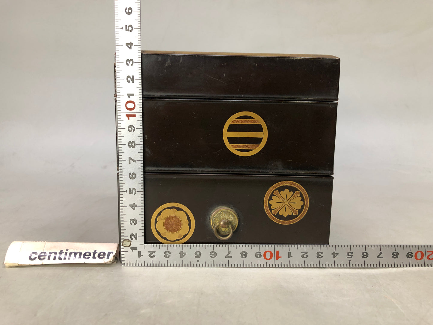 Y8484 BOX Makie small two-tiered incense case container Japan antique storage