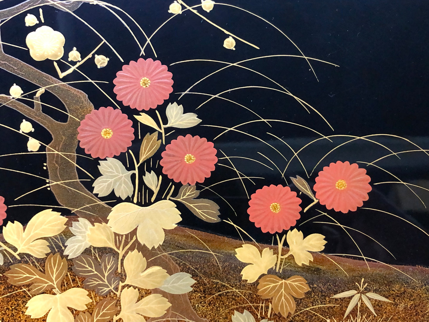 Y8491 TRAY plum chrysanthemum orchid bamboo Makie signed box Japan antique