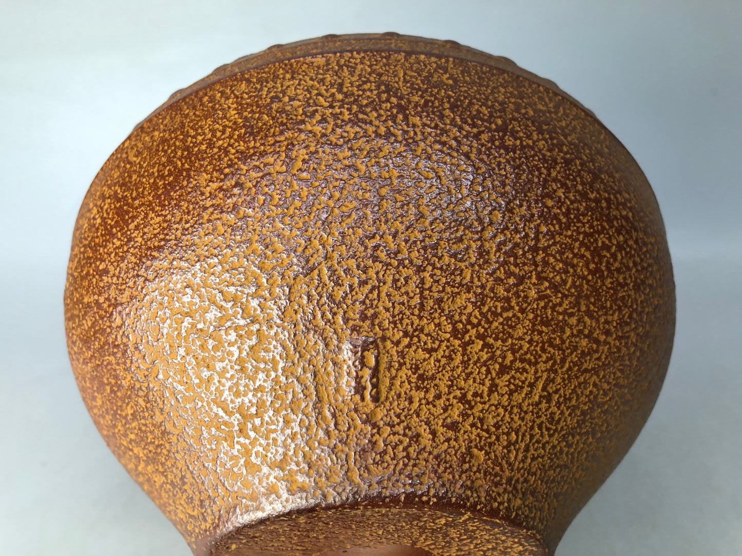 Y8494 FLOWER VASE Iron signed box Japan ikebana floral arrangement interior