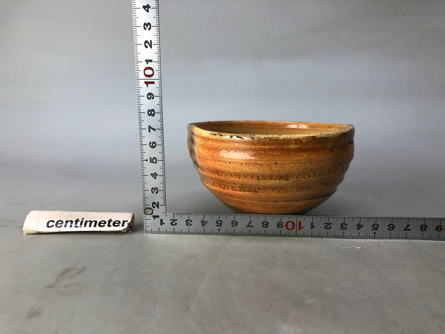 Y8505 CHAWAN Raku-ware red bowl signed Japan antique tea ceremony pottery cup