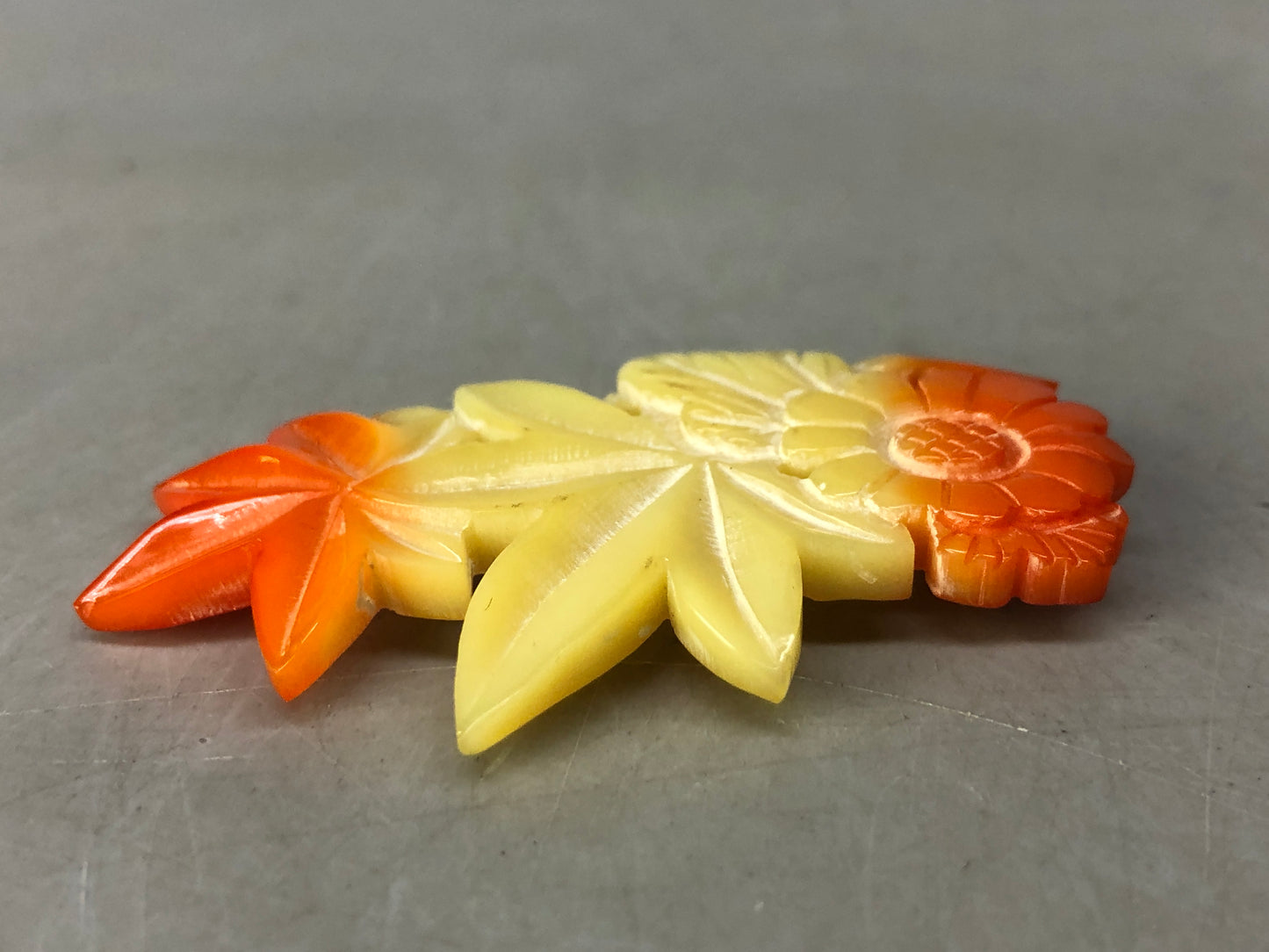 Y8533 OBIDOME celluloid sash clip brooch Japan antique kimono accessory fashion
