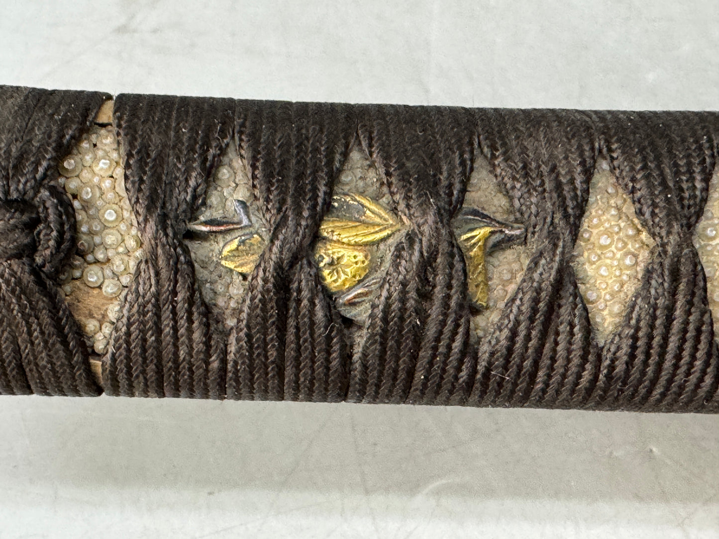 Y8551 TSUKA Japanese sword wakizashi accouterment Koshirae tsuba antique Katana