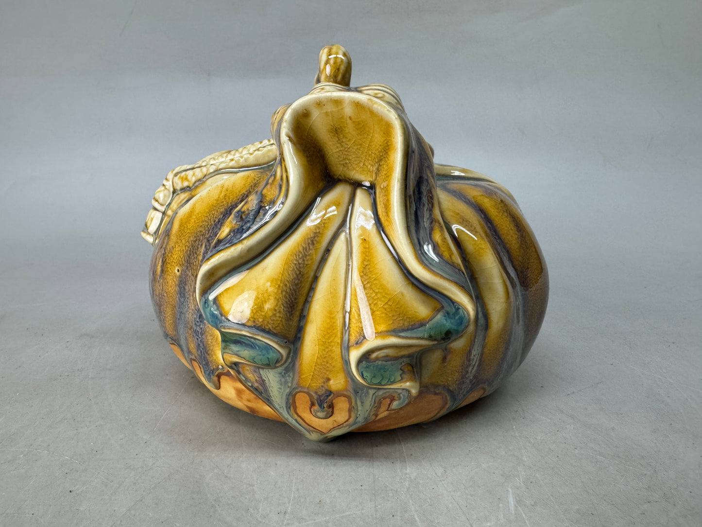 Y8557 OKIMONO Seto-ware Snake figurine signed drawstring bag Japan antique deor