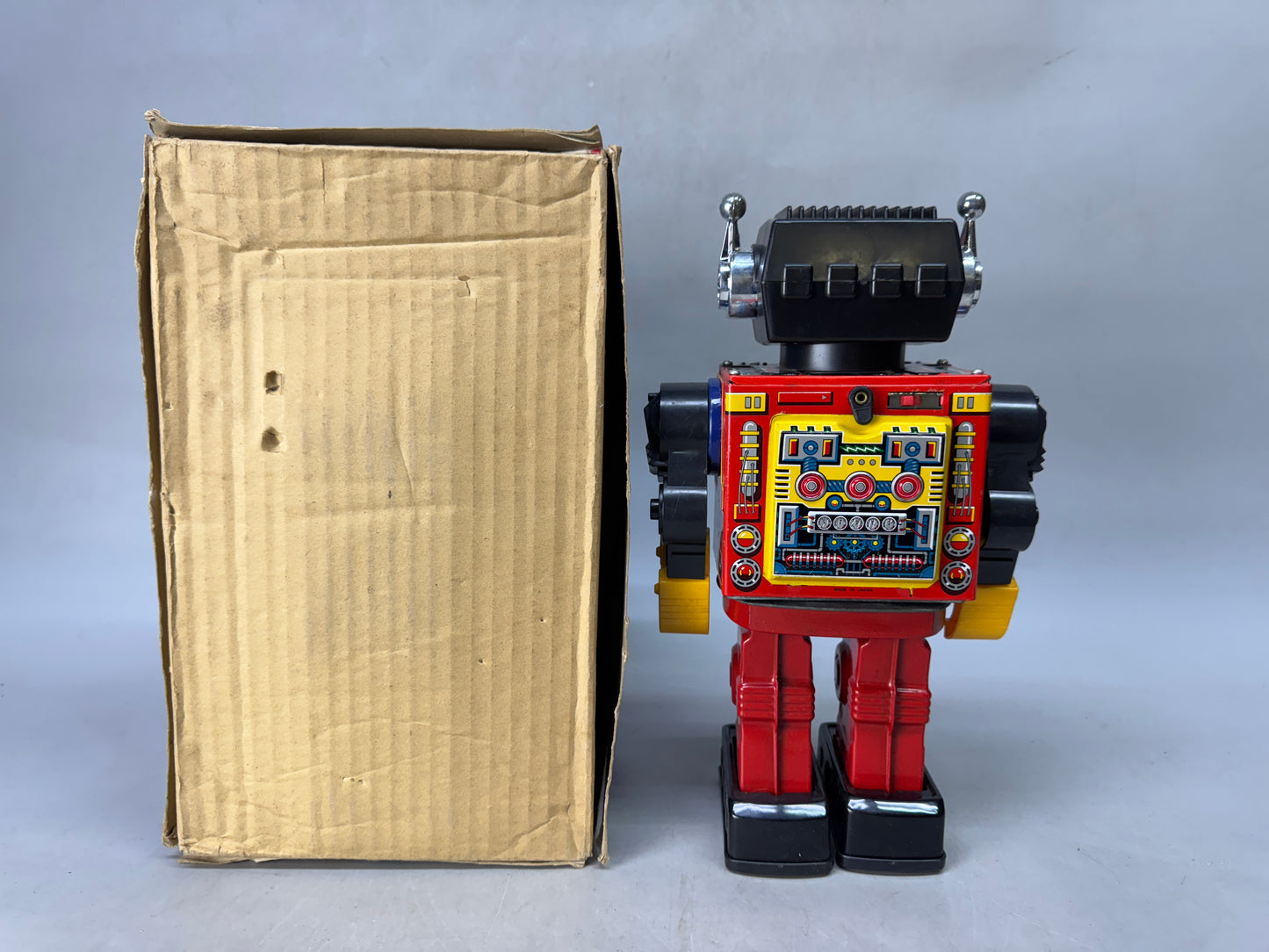 Y8560 TIN TOY Robot action figure Mars King Kasei Daio box Japan antique vintage
