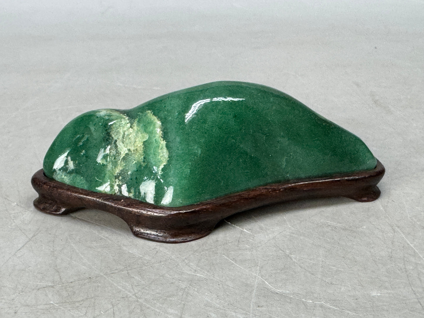 Y8620 OKIMONO Green viewing stone wooden stand Japan antique decor interior