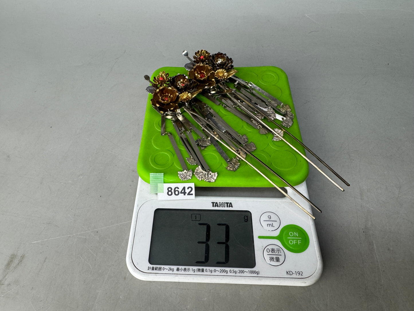 Y8642 KANZASHI Birabira hair stick hairpin metalwork Japan antique kimono