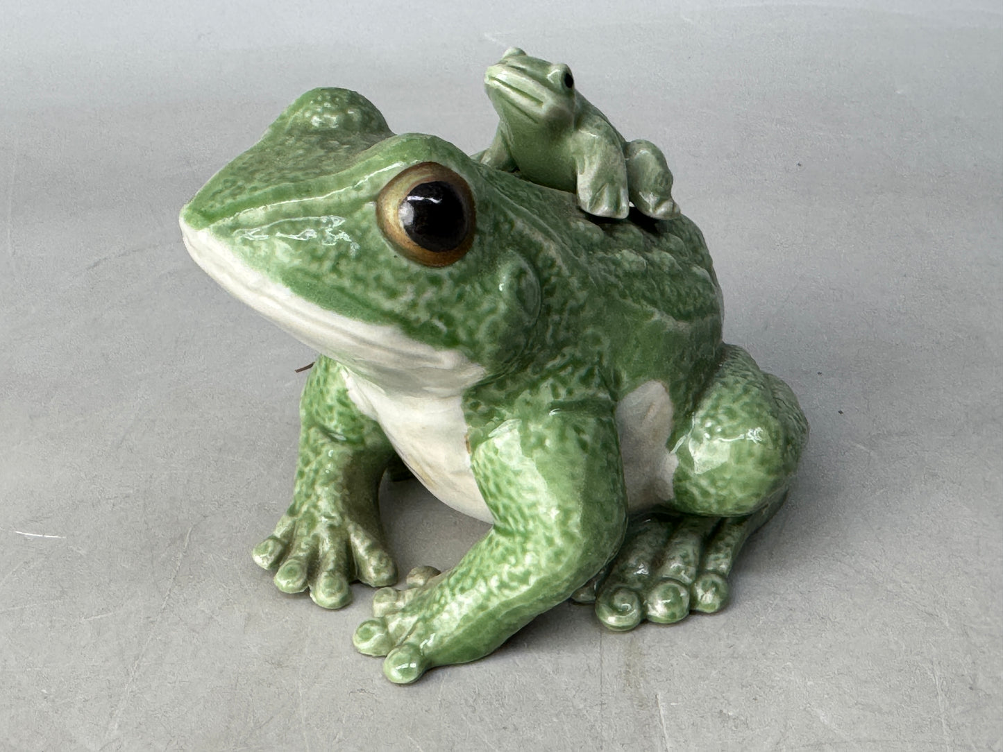Y8648 OKIMONO Shigaraki-ware Frog figurine green Japan antique decor interior