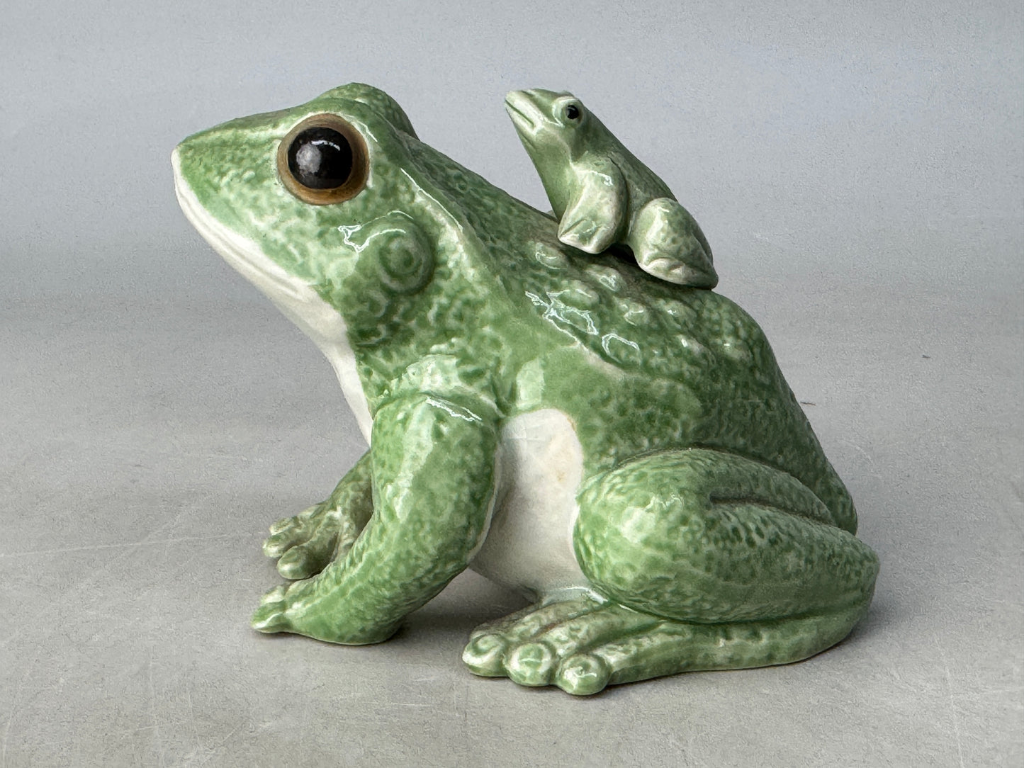 Y8648 OKIMONO Shigaraki-ware Frog figurine green Japan antique decor interior