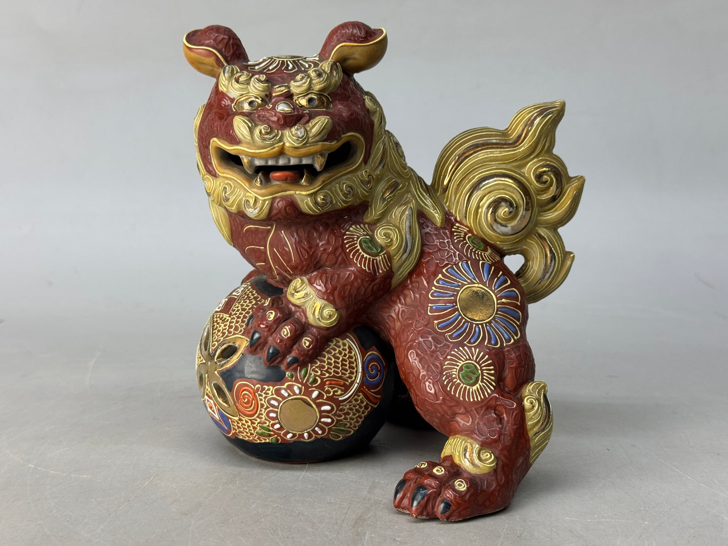 Y8659 OKIMONO Kutani-ware Lion figurine sgined color picture Japan antique decor