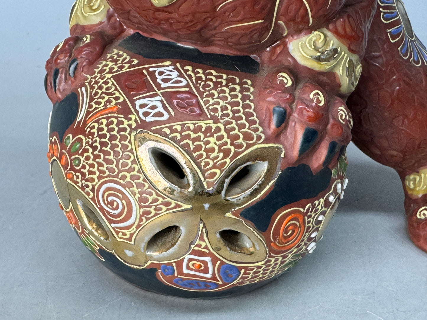 Y8659 OKIMONO Kutani-ware Lion figurine sgined color picture Japan antique decor