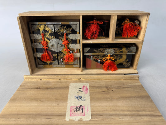 Y8667 HINA DOLL Doll's Festival Makie miniature furniture box Japan antique
