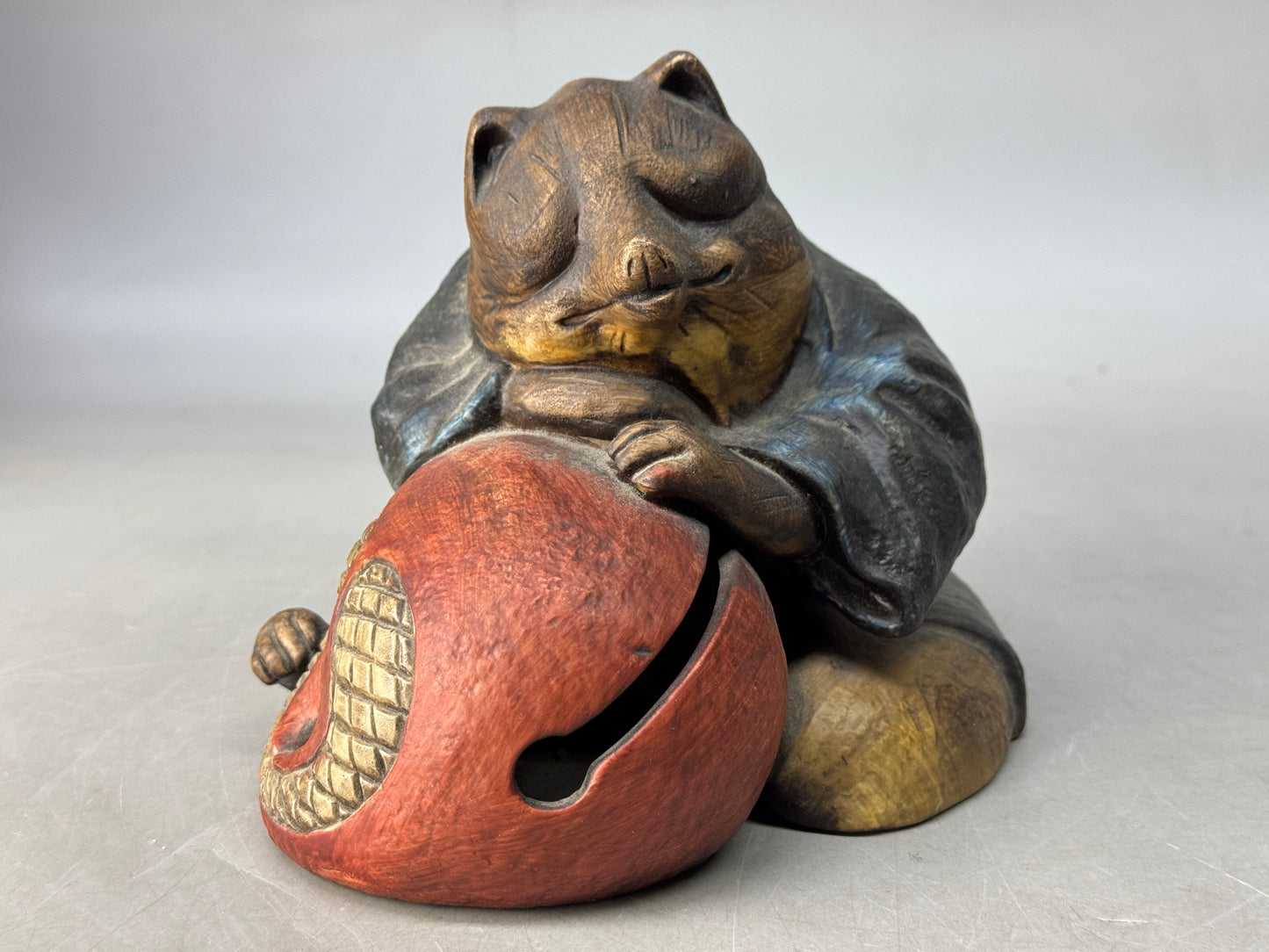 Y8686 OKIMONO Seto-ware Raccoon figurine signed box Japan antique decor interior