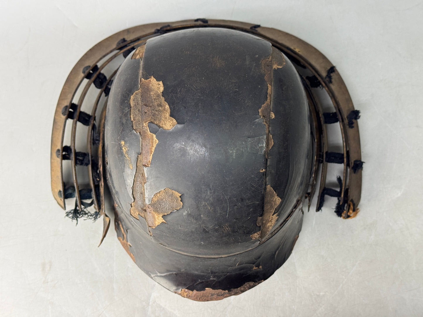 Y8701 KABUTO Head-shaped helmet Black lacquer Iron Japan antique arms bugu yoroi