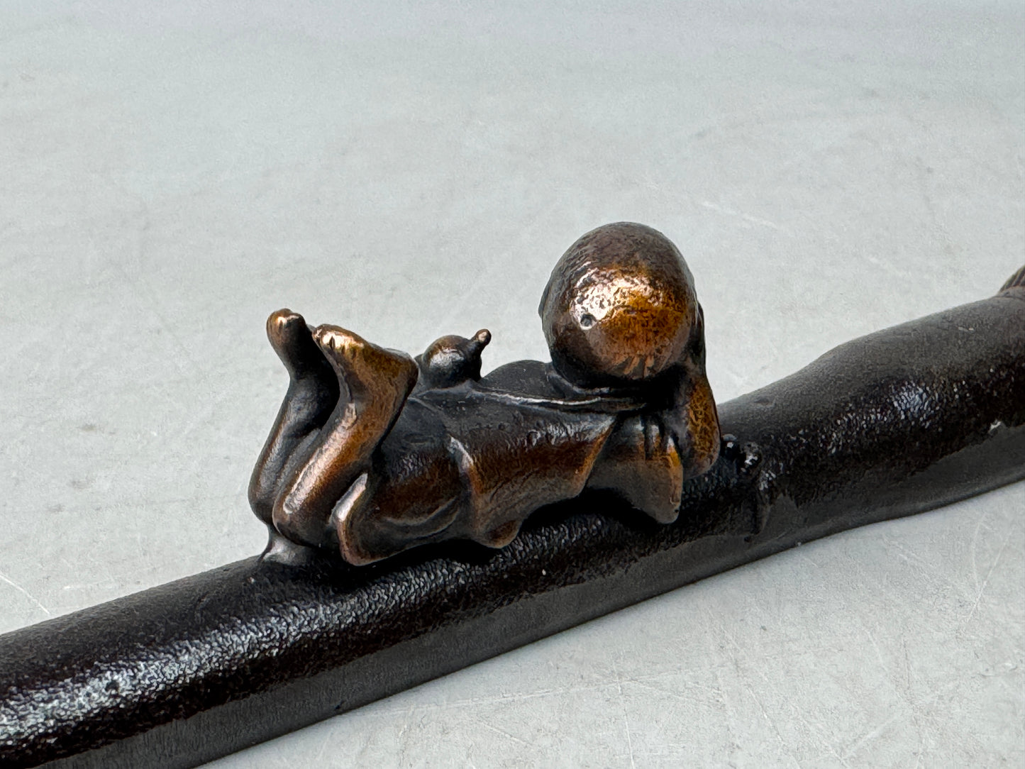 Y8729 OKIMONO Copper paperweight signed box stationery Japan antique figurine