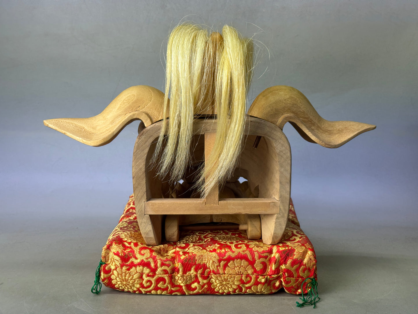 Y8752 OKIMONO wooden Lion head figure signed box Japan antique interior decor