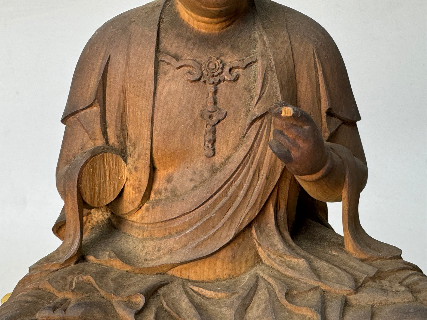 Y8765 STATUE wooden seated Buddha figurine figure signed Japan antique interior
