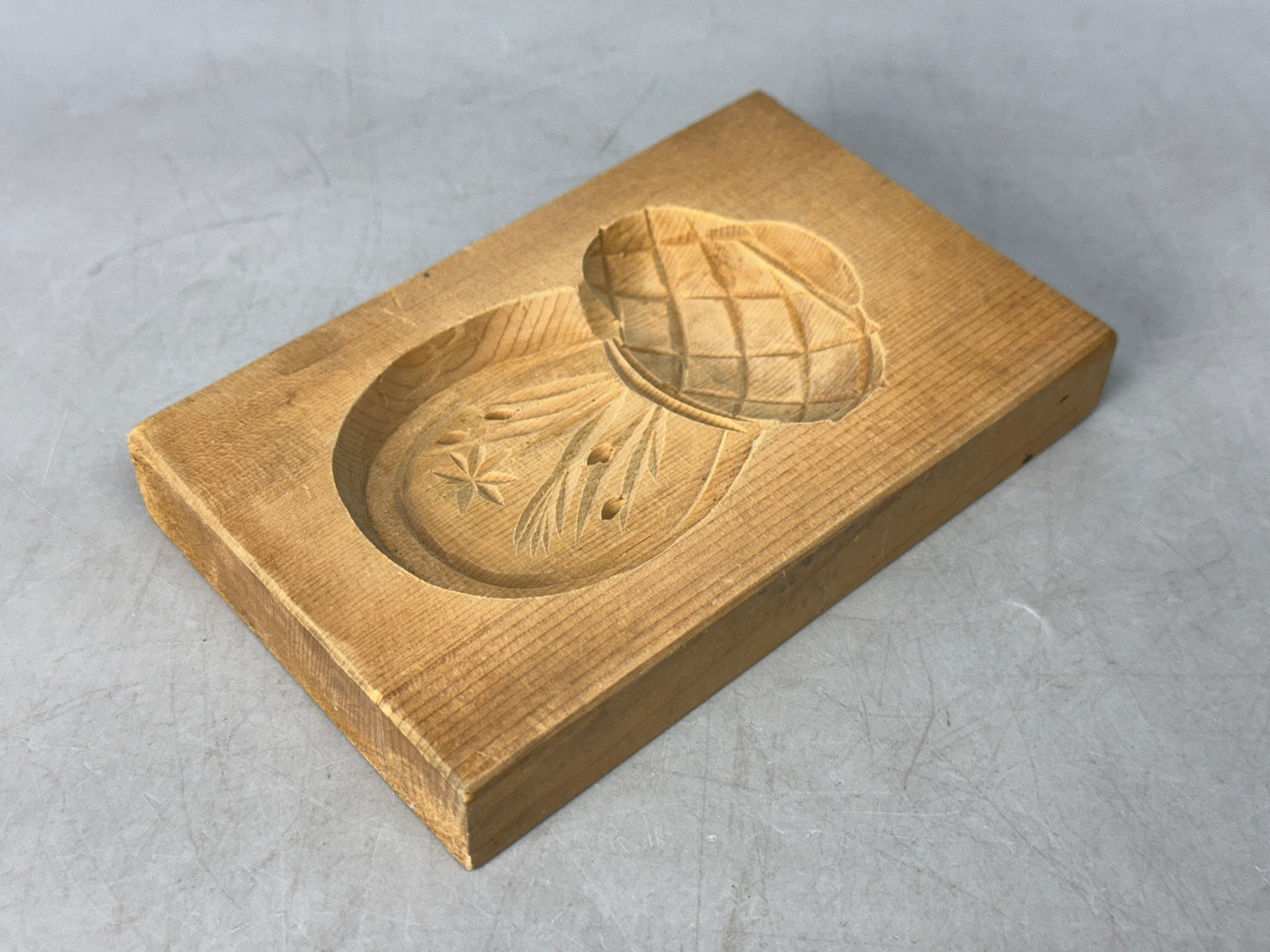 Y8778 KASHIGATA wood carving Japan antique Wooden Pastry Mold wagashi sweets