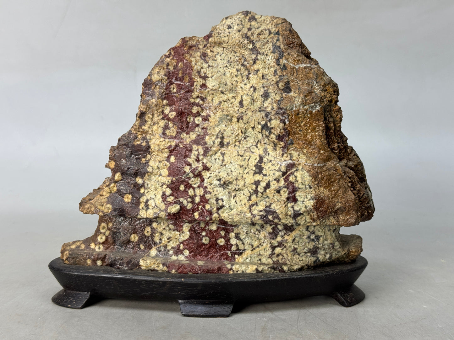 Y8791 OKIMONO Suiseki ornamental viewing red stone wooden stand Japan antique