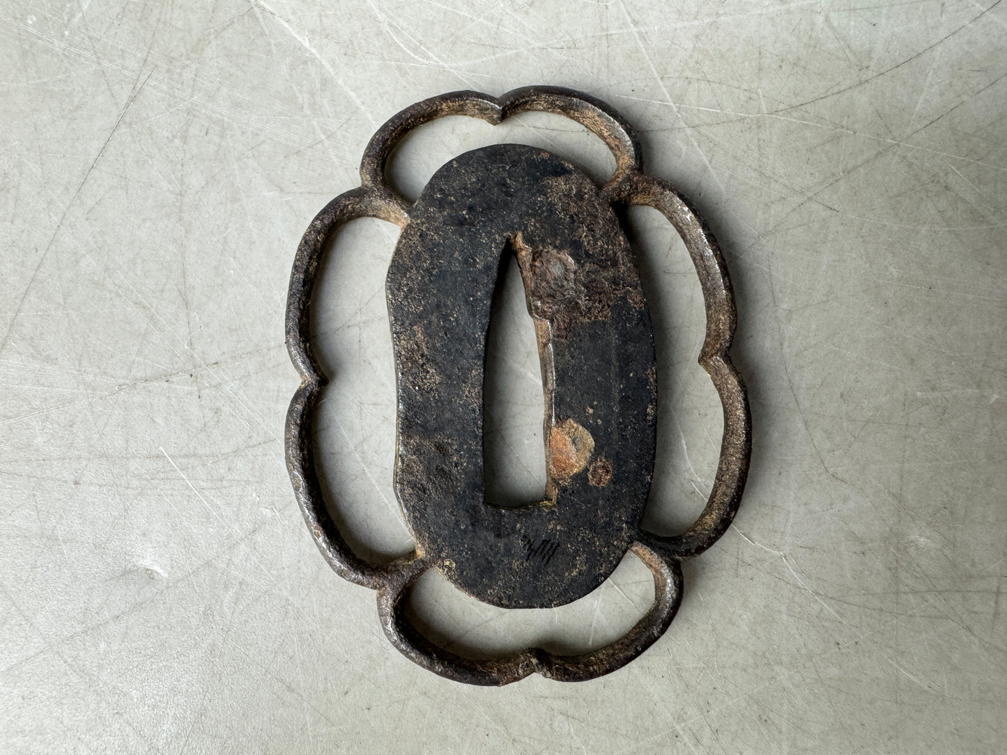 Y8836 TSUBA Iron short sword guard Japan samurai katana antique koshirae edo