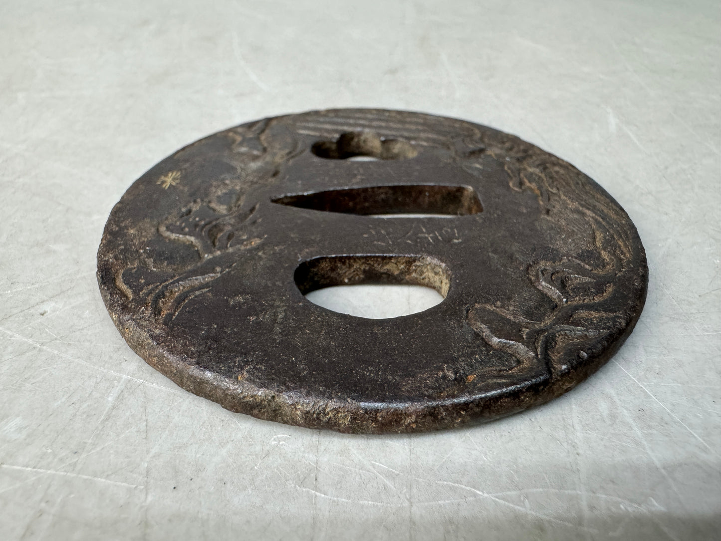 Y8838 TSUBA Iron sword guard signed Japan samurai katana antique koshirae edo