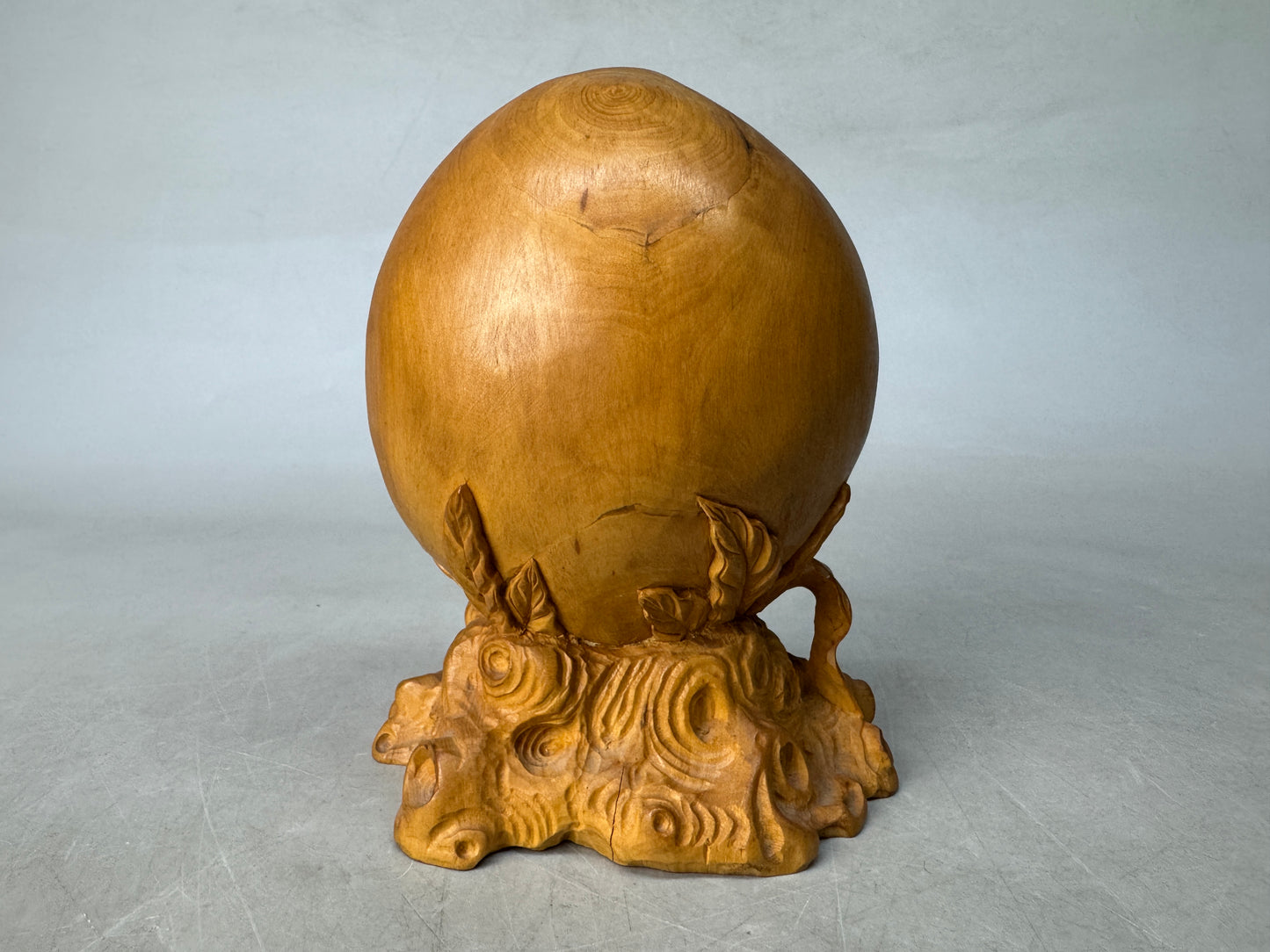 Y8862 OKIMONO wood carving Peach hermit figurine signed China antique interior