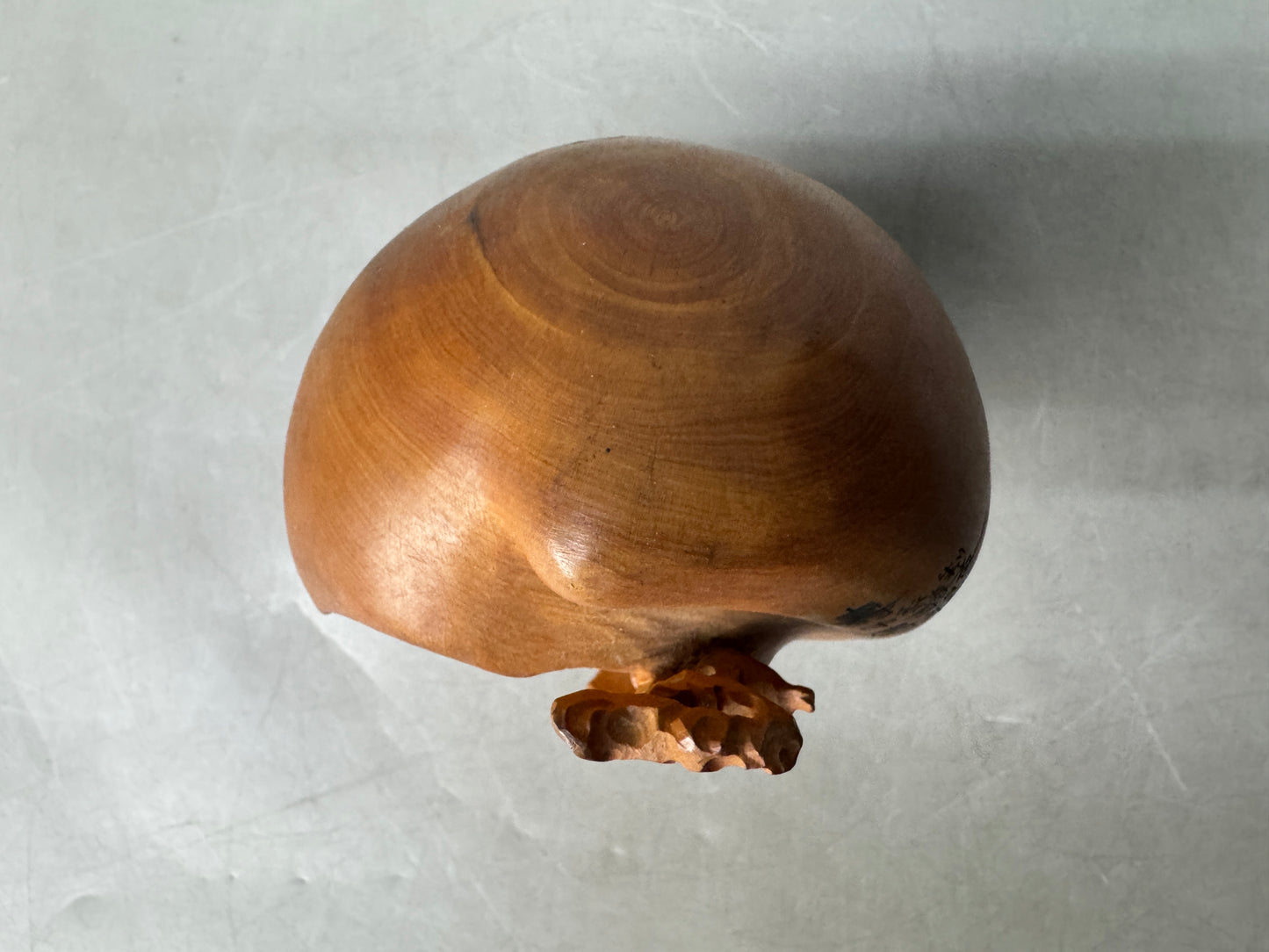 Y8862 OKIMONO wood carving Peach hermit figurine signed China antique interior