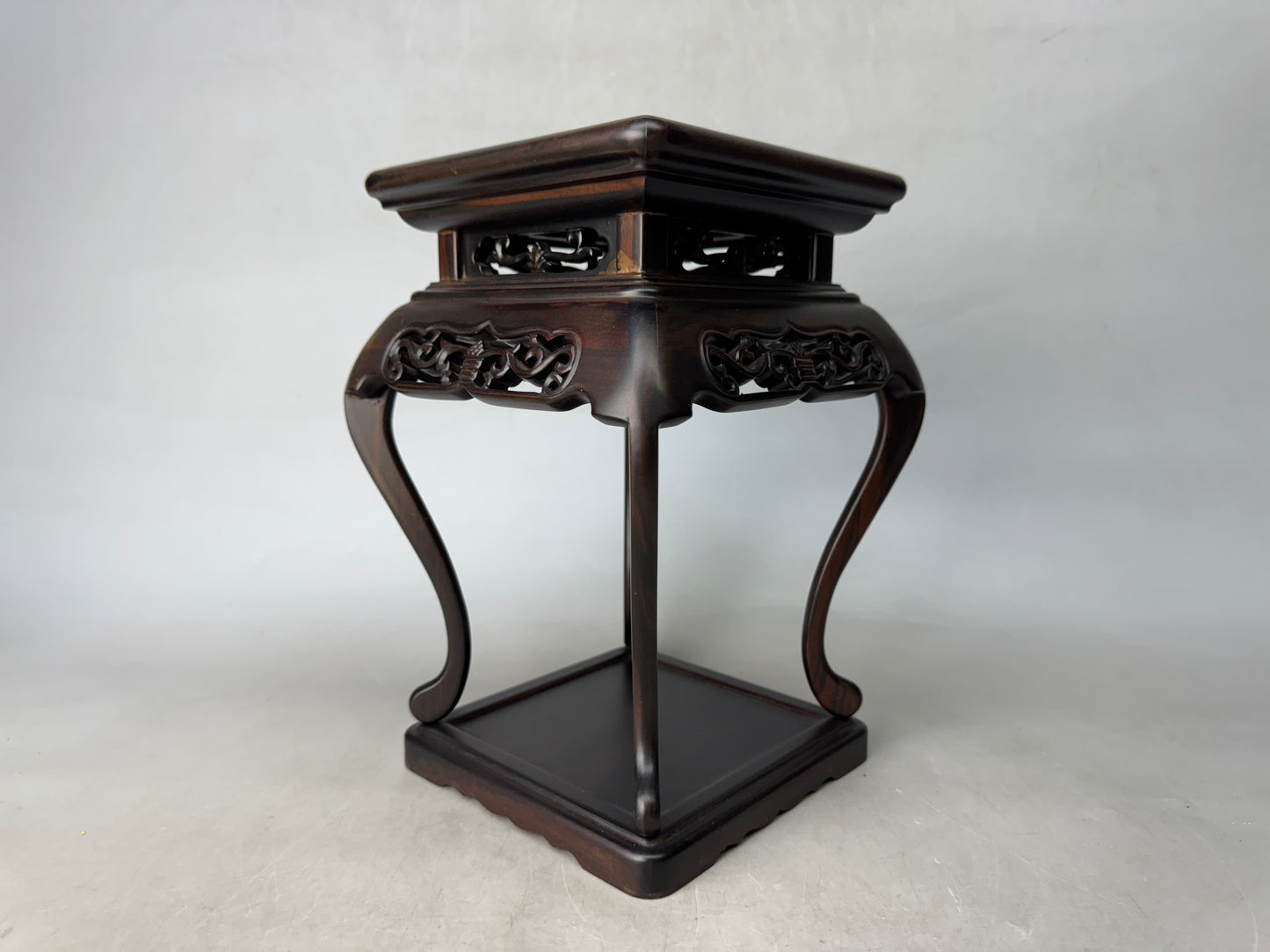Y8875 FLOWER STAND Striped ebony wood openwork Japan antique ikebana interior